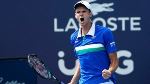 Hurkacz mostró un gran nivel y ganó su tercer torneo, segundo en el año.