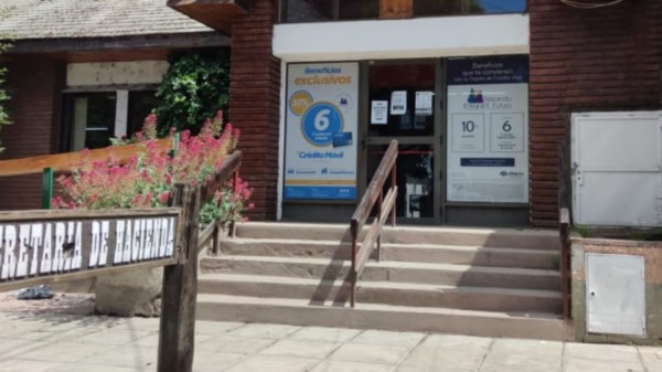 La Municipalidad de Esquel presentó los nuevos horarios de funcionamiento tras las restricciones.