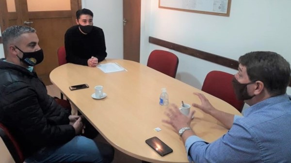 El intendente de Rawson, Damián Biss, recibió ayer a Darío Álvarez.
