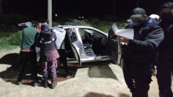 En algunos casos se registraron accidentes viales, y en otros las personas se resistieron a los controles.