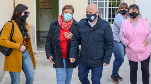 Sastre supervisó los avances de la creación del “Punto Digital” en el centro cultural “Quemú”.