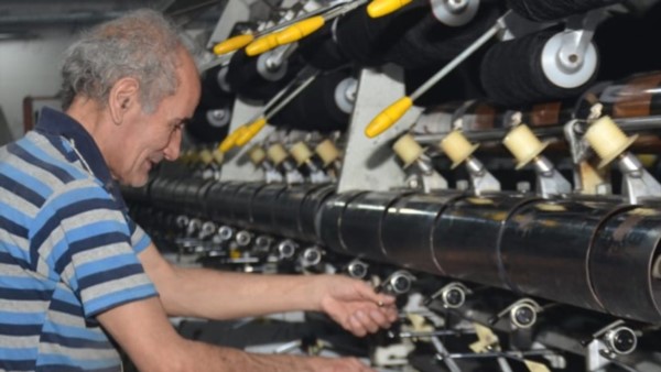 Más empleo. La textil sumó maquinarias, turnos y recursos humanos gracias a su vínculocon empresas. 