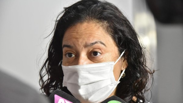 Alejandra Sandoval, jefa del Departamento de Zooantroponosis.