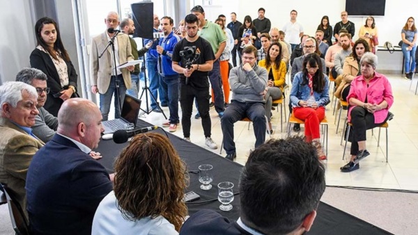 El intendente Sastre encabezó la presentación de EVENPa 2023.