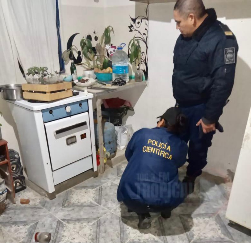 El sujeto atacó a la mujer con una amoladora y le tiró agua caliente.