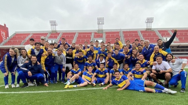 La #Reserva de Boca es el nuevo Bicampeón de AFA. Aplastante 3-0 a Independiente en Avellaneda para quedarse con otro título!