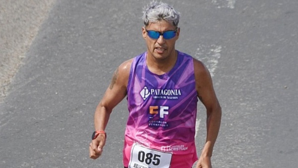 Gerardo Haro se alzó con el triunfo en los 15K de Trelew. 