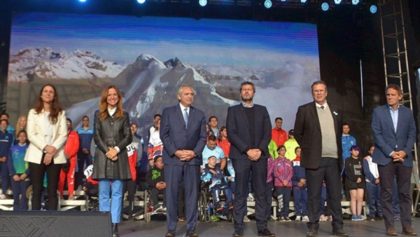 El presidente Alberto Fernández encabezó la ceremonia. Foto: Chubut Deportes. 
