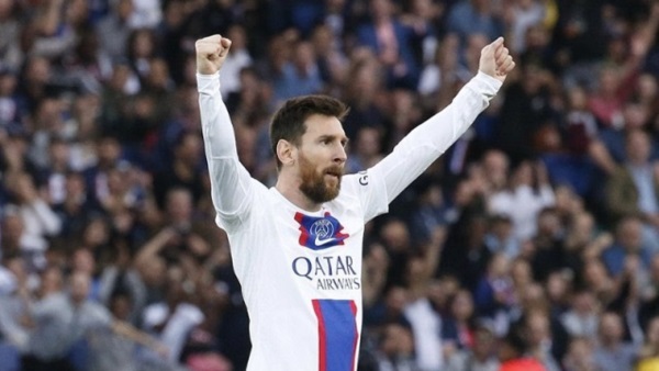 Marcó un golazo, dejó una asistencia y dio otra exhibición de fútbol. Lleva 12 goles y 13 asistencias con el PSG está temporada. 