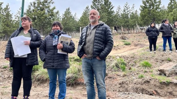 La Dirección de Tierras Fiscales entregó lotes en tres manzanas.