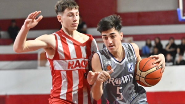 Brown le ganó en Trelew a Racing y es uno de los líderes. (Foto: Daniel Feldman/Jornada).