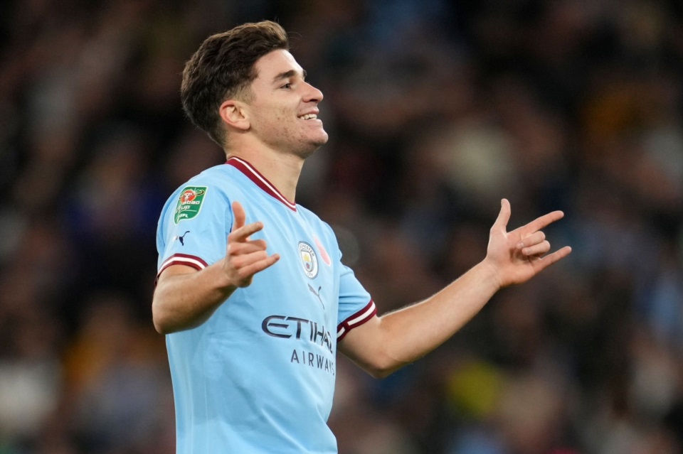 Julián Álvarez lleva 9 goles en ocho partidos como titular.