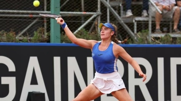 Durísima derrota de Argentina como local en Tucumán ante Brasil: Solana Sierra cayó 6-2 y 6-0 ante Laura Pigossi y se consumó la caída 3-1.