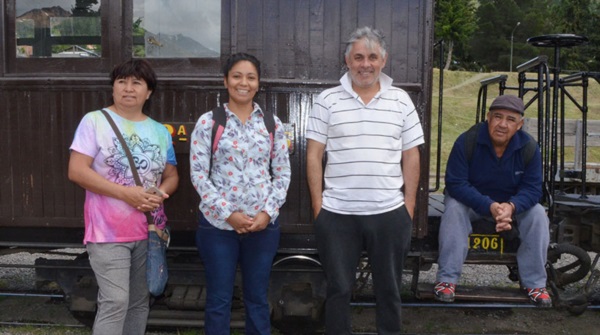 Los comerciantes reclaman por el costo de los puestos de comidas.