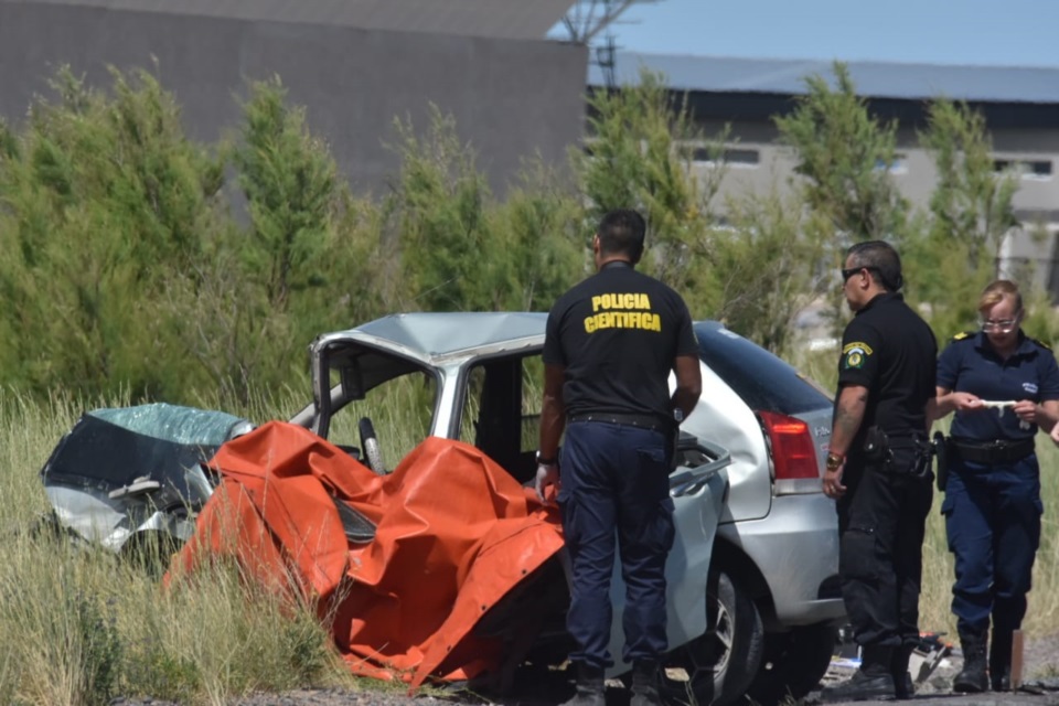 Una mujer fallecida y dos lesionados por un choque en la Ruta 7
