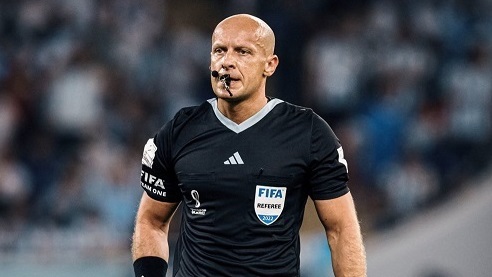FIFA apuesta a su experiencia internacional con gran recorrido en UEFA en partidos de selección y a nivel de Champions League.