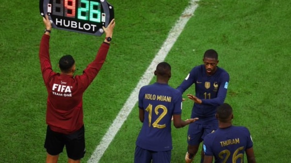Nunca visto: ¿por qué Francia pudo hacer siete cambios durante la final del Mundial?