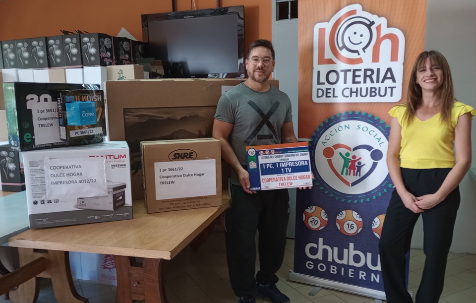 Aporte. El IAS sigue cumpliendo con su función social ayudando a entidades de toda la provincia.