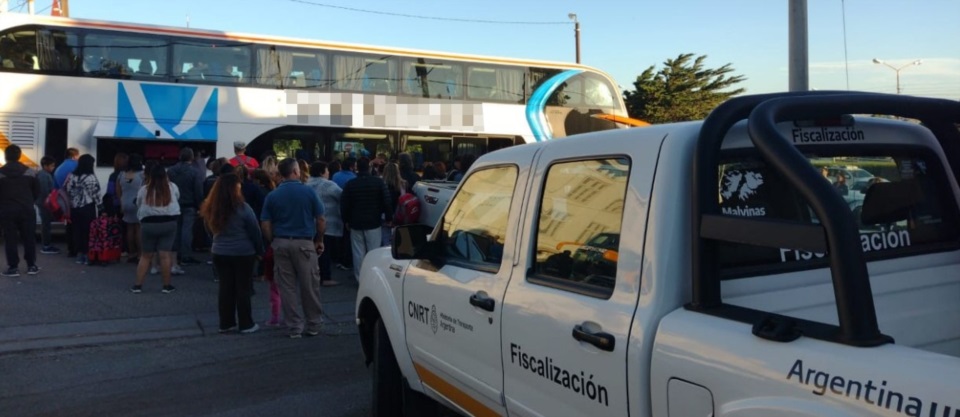 Demoraron un viaje de egresados porque un chofer no pasó la alcoholemia
