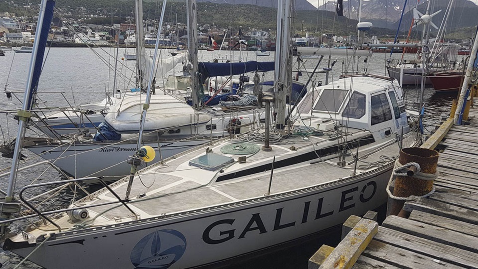 El "Galileo", un velero oceánico del tipo Navaltec 38, de 11.50 metros de eslora, 3.75 de manga, 1.65 de puntal y 1.70 metros de calado.