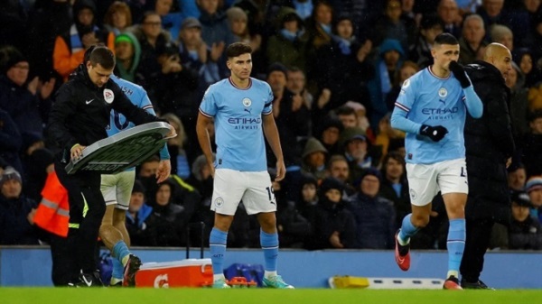Julián Álvarez fue homenajeado en la previa del duelo del Manchester City ante Everton.