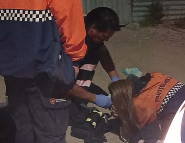 El individuo se encontraba en estado de ebriedad y con una herida.