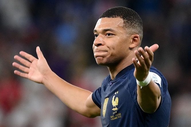 Kylian Mbappé es el jugador más joven en alcanzar cinco goles en la fase eliminatoria de la Copa del Mundo desde Pelé en 1958.