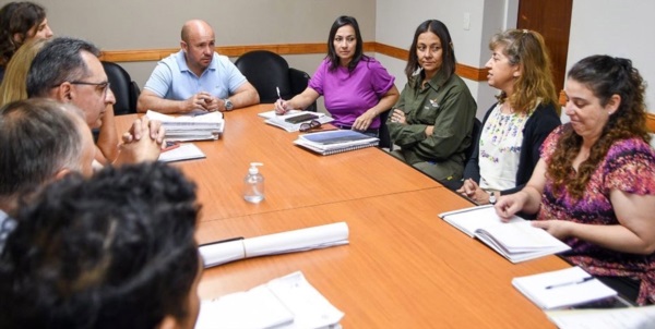 En la reunión estuvieron los designados para la Comisión de Monitoreo del Área Natural Protegida.