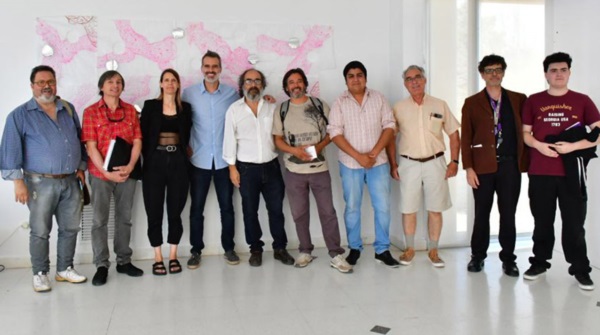 Las obras pertenecen a los artistas Adrián Pandolfo y Diego Rey.