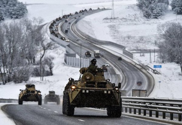 Los movimientos de fuerzas militares en la zona fronteriza son casi premanentes.