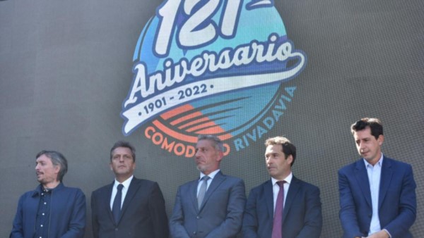 Sergio Massa, Máximo Kirchner y Wado de Pedro se mostraron junto al intendente Juan Pablo Luque.