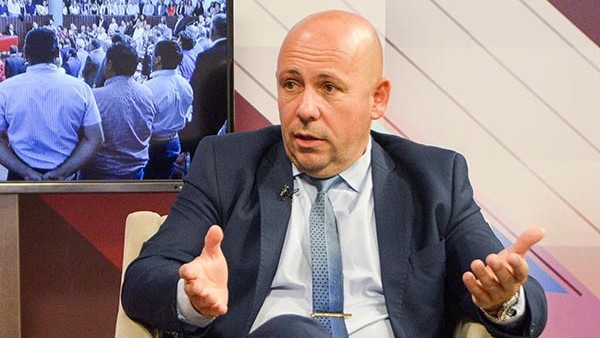 El vice ya está lanzado a 2023.