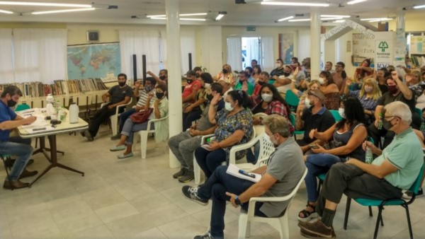 El encuentro se llevó a cabo en las instalaciones de la Biblioteca. Asistió importante cantidad de Delegados.