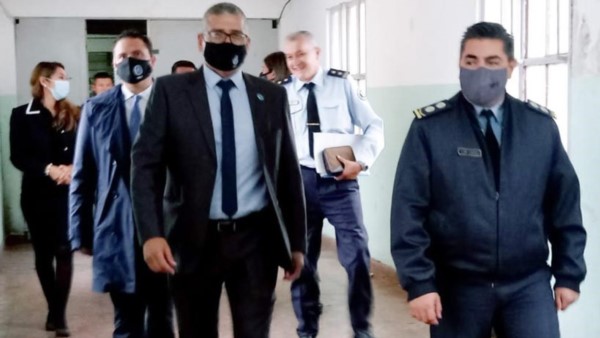 Autoridades de la Facultad se reunieron con directivos de la U-6.