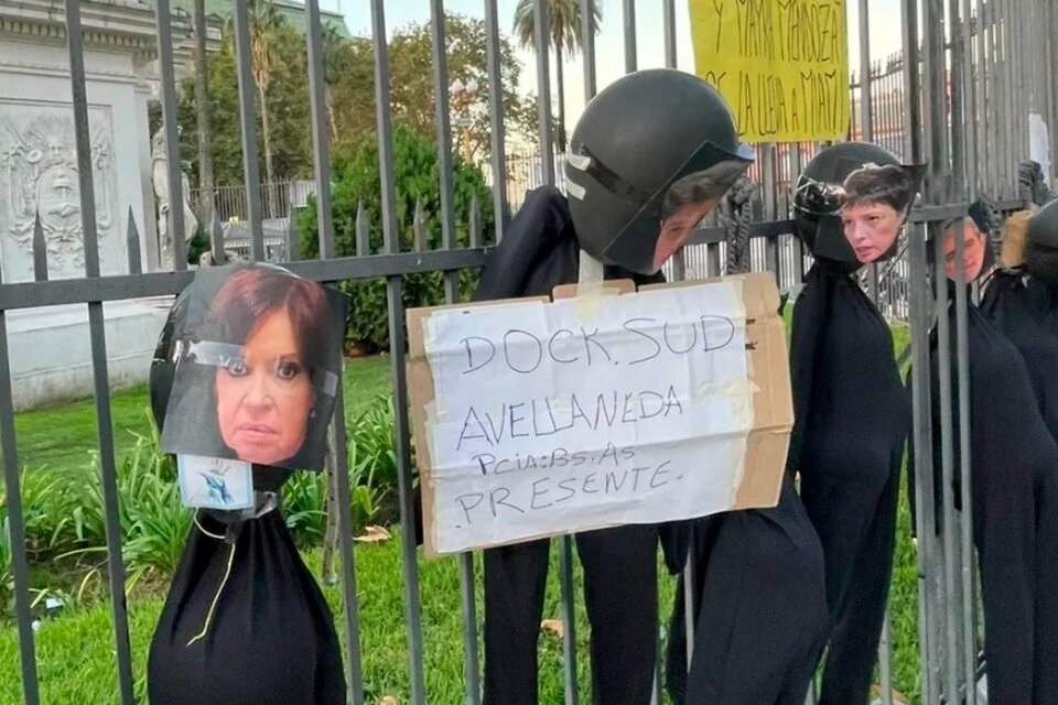El "republicanismo" de los manifestantes tiene modos preocupantes.