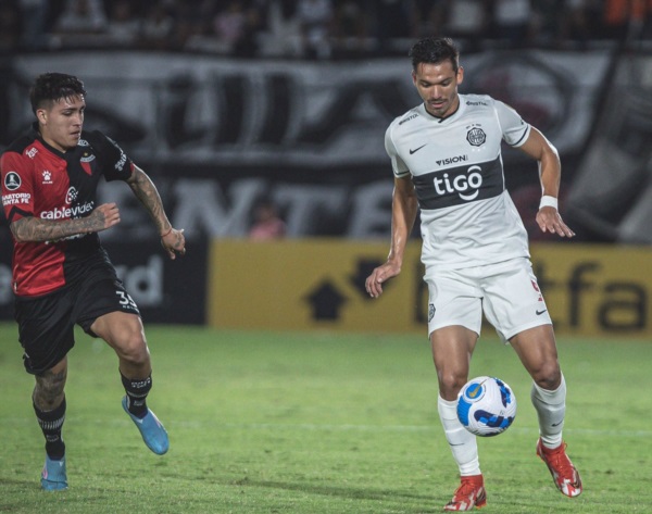 A Colón le anularon dos goles. Foto: Olimpia. 