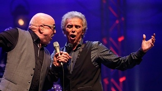 Jairo junto a Baglietto, uno de los invitados en su anterior show.