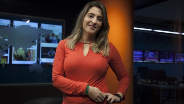 Castañeira: "Si intenta por cualquier medio tocar alguno de nuestros derechos lo vamos a aplastar en las calles".