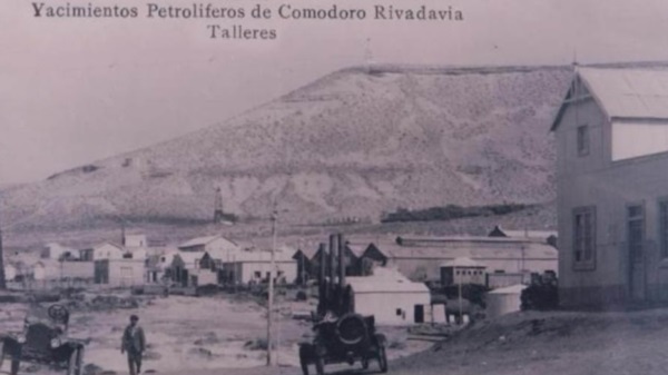 La empresa YPF no sólo produjo, sino que forjó parte de la extraordinaria historia  de Comodoro Rivadavia.