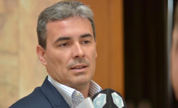 Martín Cerdá. De Hidrocarburos.