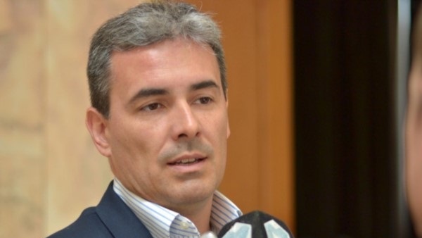 Martín Cerdá. De Hidrocarburos.