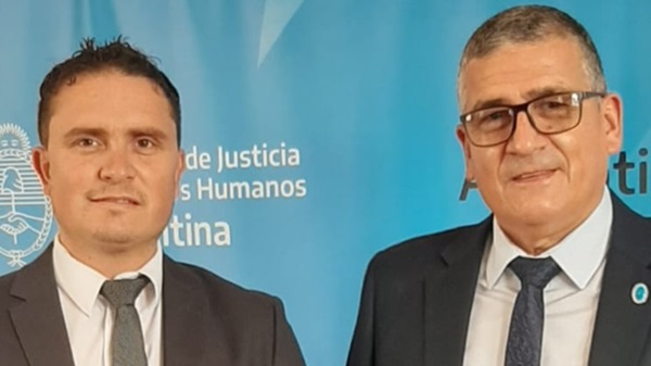 El decano Rubén Fleitas (derecha) y el vicedecano Francisco Schiavone.