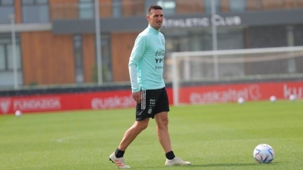 Scaloni y su mensaje a los jugadores de Argentina: “Lo importante es no creerse invencibles”.