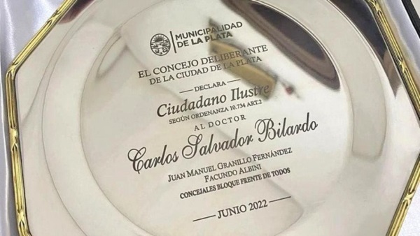 Carlos Salvador Bilardo fue declarado Ciudadano Ilustre de la ciudad de La Plata.