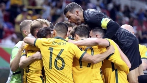 Australia festejó y el próximo  lunes jugará el repechaje Mundialista contra Perú 