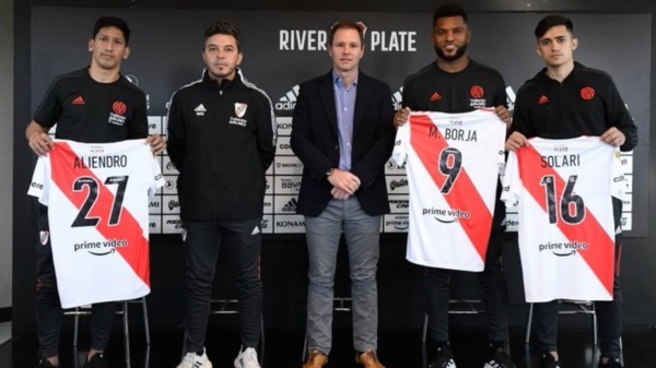Refuerzos presentados en River Camp. Rodrigo Aliendro, Miguel Borja, Pablo César Solari.