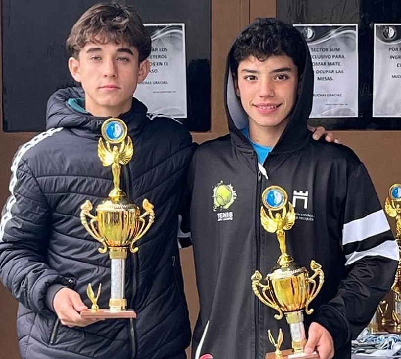 Estanislao Lassaga y Tiago Ranea, los finalistas del torneo sub 14.