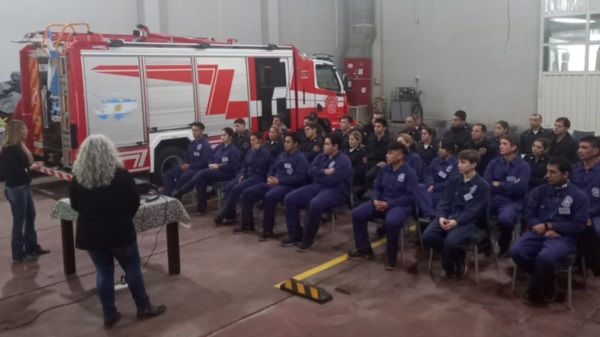 Se realizó ayer en Puerto Madryn una charla de sensibilización en perspectiva de género. 