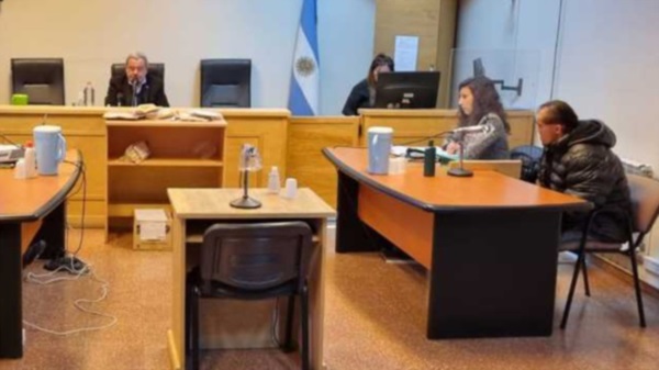 El juicio por tentativa de privaciòn de la libertad a dos menores se extenderá por tres jornadas en Esquel.