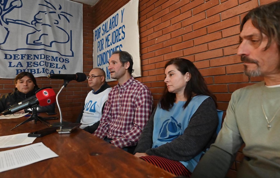 Unificados. Los líderes de los cinco gremios explicaron sus reclamos frente a la llegada de otro ministro.